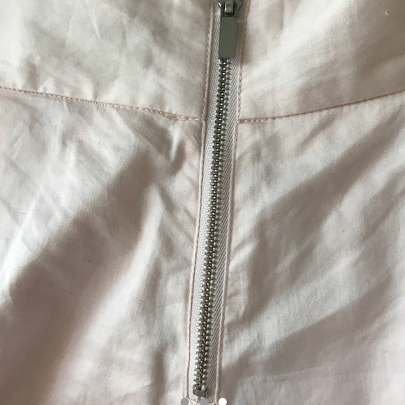 super cute and trendy pink skater skirt - Picture 3 of 4